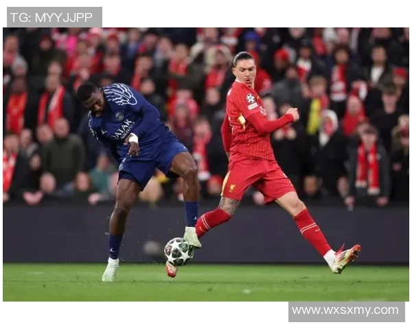 意甲大战：利物浦狂胜那不勒斯五球引发转会风波与全场热议