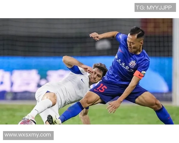 中超精彩对决本菲卡小胜尤文图斯帽子戏法引发争议判罚热议