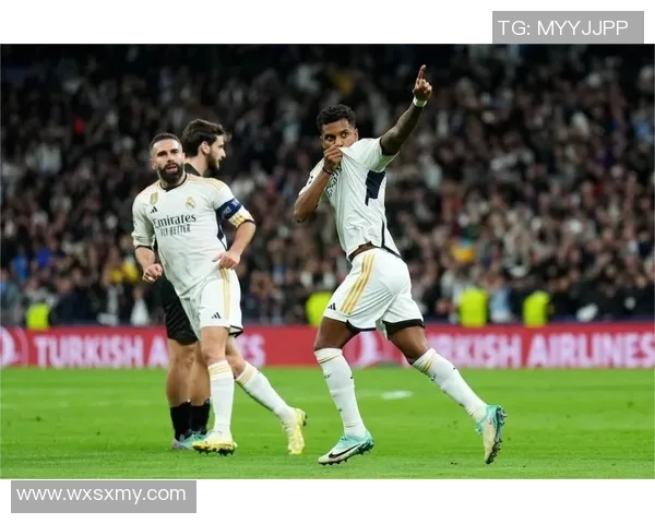 英超精彩对决皇马与那不勒斯战成平局十大进球瞬间回顾